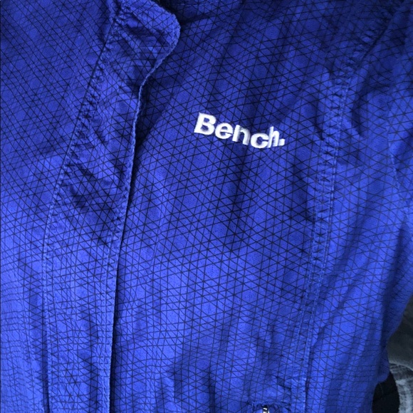 Bench jacket like new - Picture 9 of 9